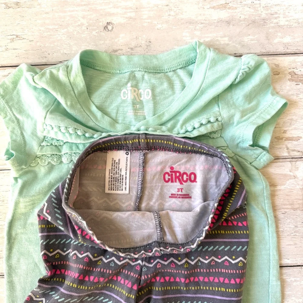 Girls 3T Outfit Set Printed Leggings Mint Green Short Sleeve Shirt Set Circo